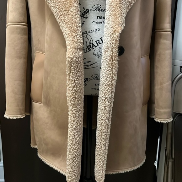 Calvin Klein Faux Shearling Coat, Camel, Size: L, *NWT* - Picture 4 of 12